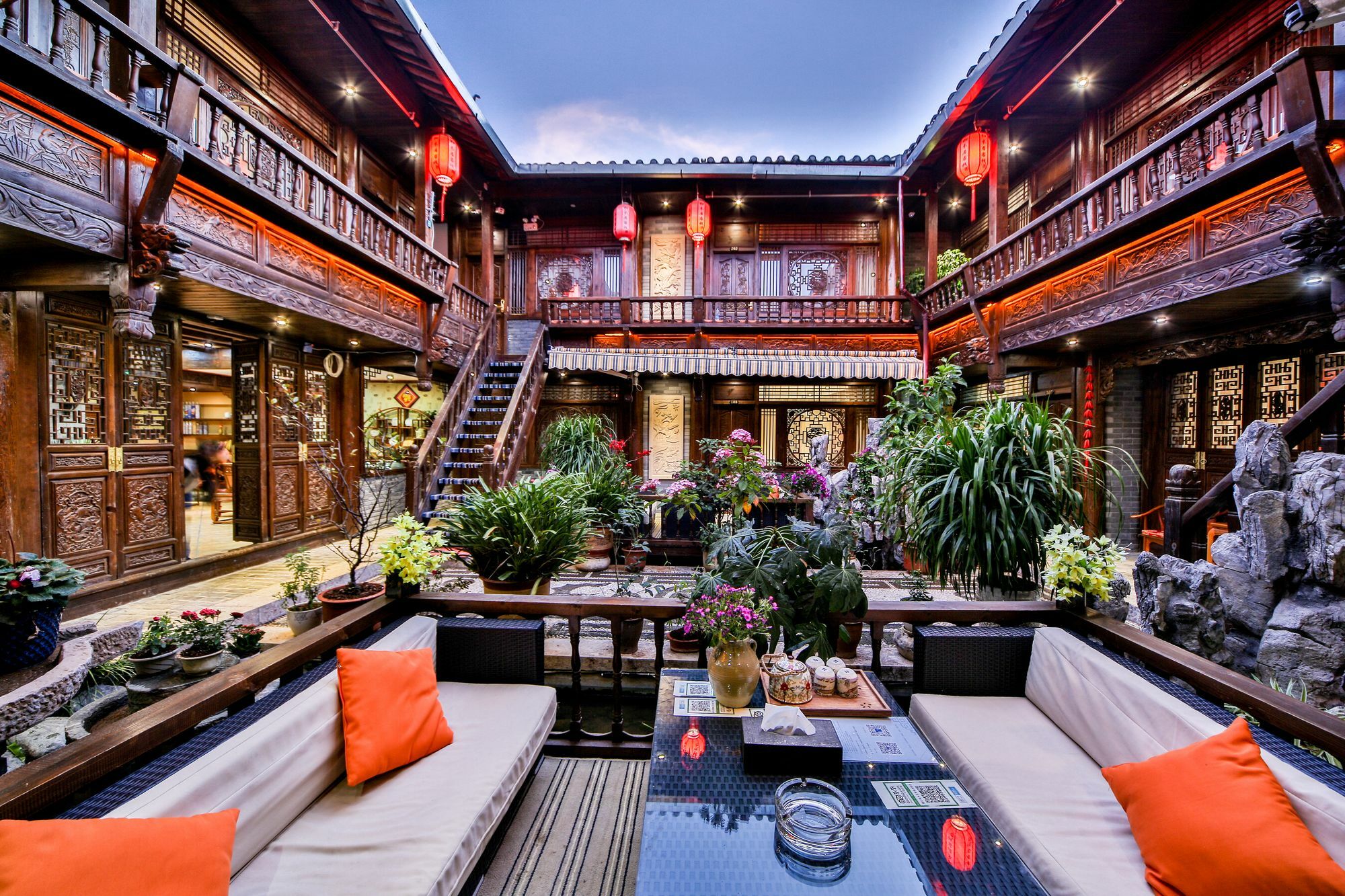 He Mu Ju Inn Zhongyi Branch Lijiang  Esterno foto